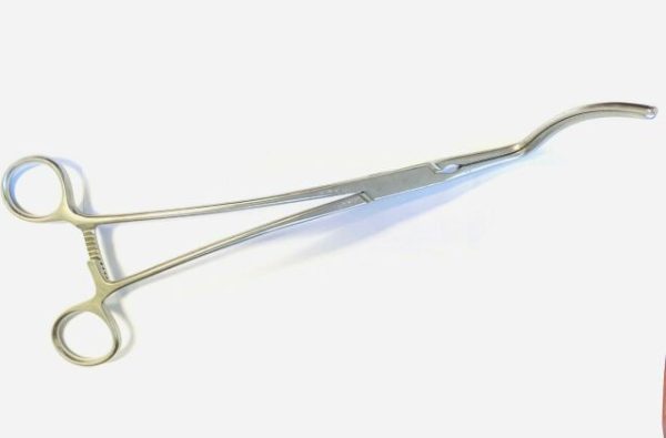 V. MUELLER CH7251 DeBakey Sidewinder Clamp, Double Curved, 10 1/2